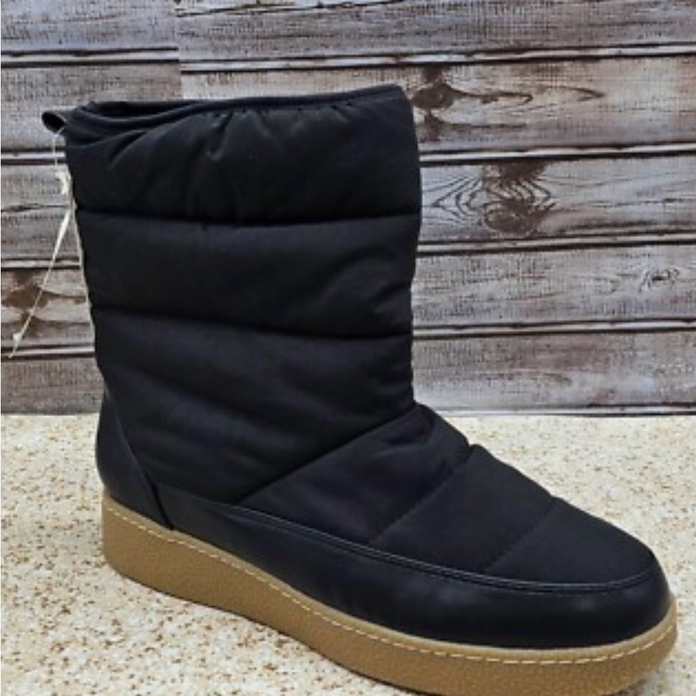 a new day  woman’s Black Quilted Winter Ankle Boot with Tan Platform Sole size 6 - Picture 12 of 14